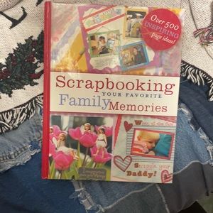 Scrapbooking guide. 505 pages.
